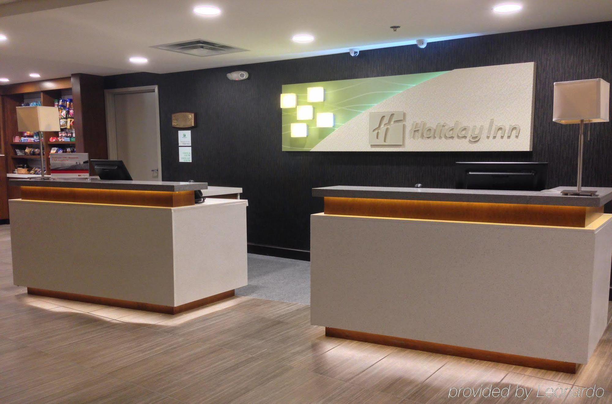 Holiday Inn Milwaukee Riverfront By Ihg Exterior photo
